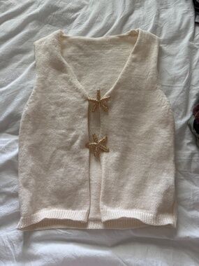 Beachy top
